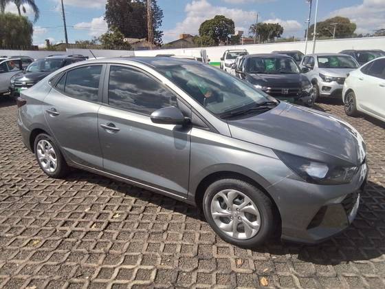 HYUNDAI HB20S 1.0 12V FLEX COMFORT MANUAL HYUNDAI HB20S 1.0 12V FLEX COMFORT MANUAL